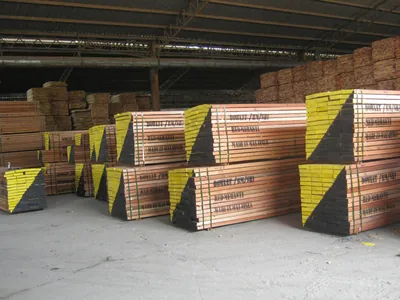 Graded sawn timber stock at the yard — photo 14 of 16