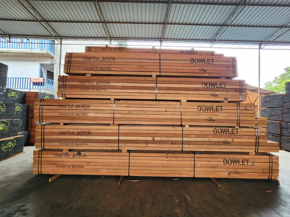 Graded sawn timber stock at the yard — photo 18 of 25