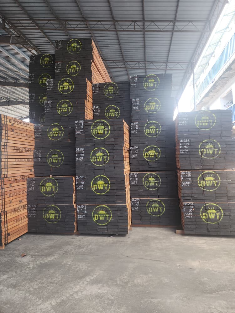 Graded sawn timber stock at the yard — photo 25 of 25