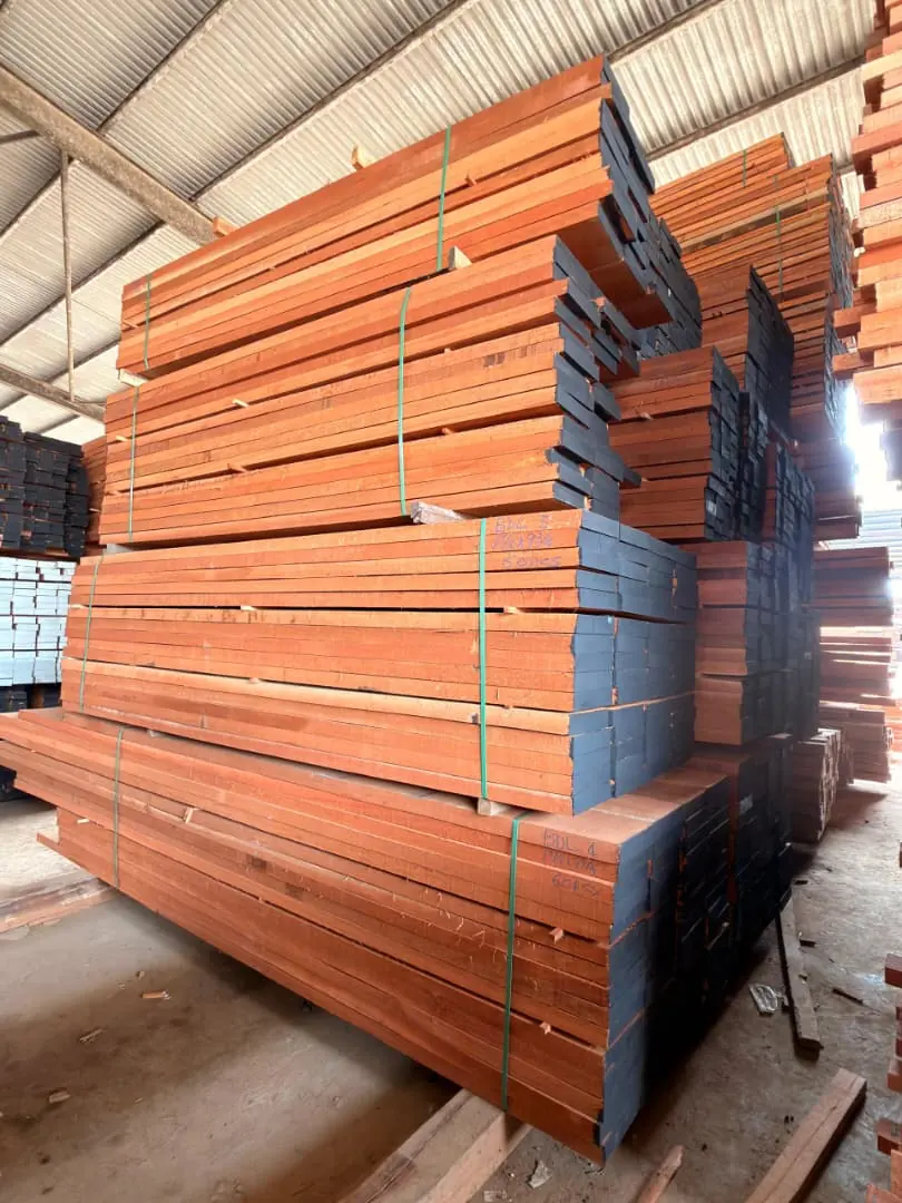 Graded sawn timber stock at the yard — photo 12 of 25